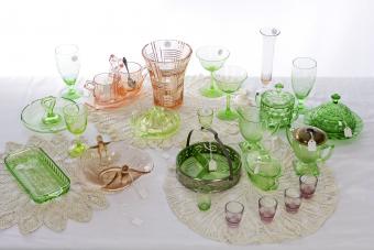 Depression Glass Patterns: A Picture Identification Guide