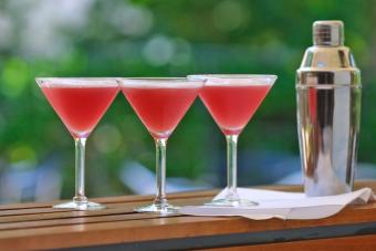 French Martini Cocktail Recipe That's As Smooth as Silk