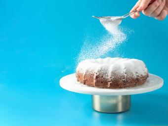 7 Powdered Sugar Substitutes: Sweet Hacks to Try Today