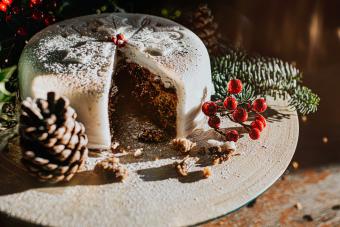 Sink Your Teeth Into These Christmas Food Trivia Questions 