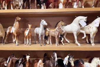Collectible Model Horses That Could Help You Harness Wealth