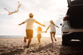 Sneaky & Stress-Free Ways to Save Money for a Family Vacation