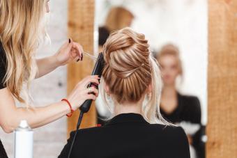 Tips on Washing & Prepping Your Hair Before Getting an Updo